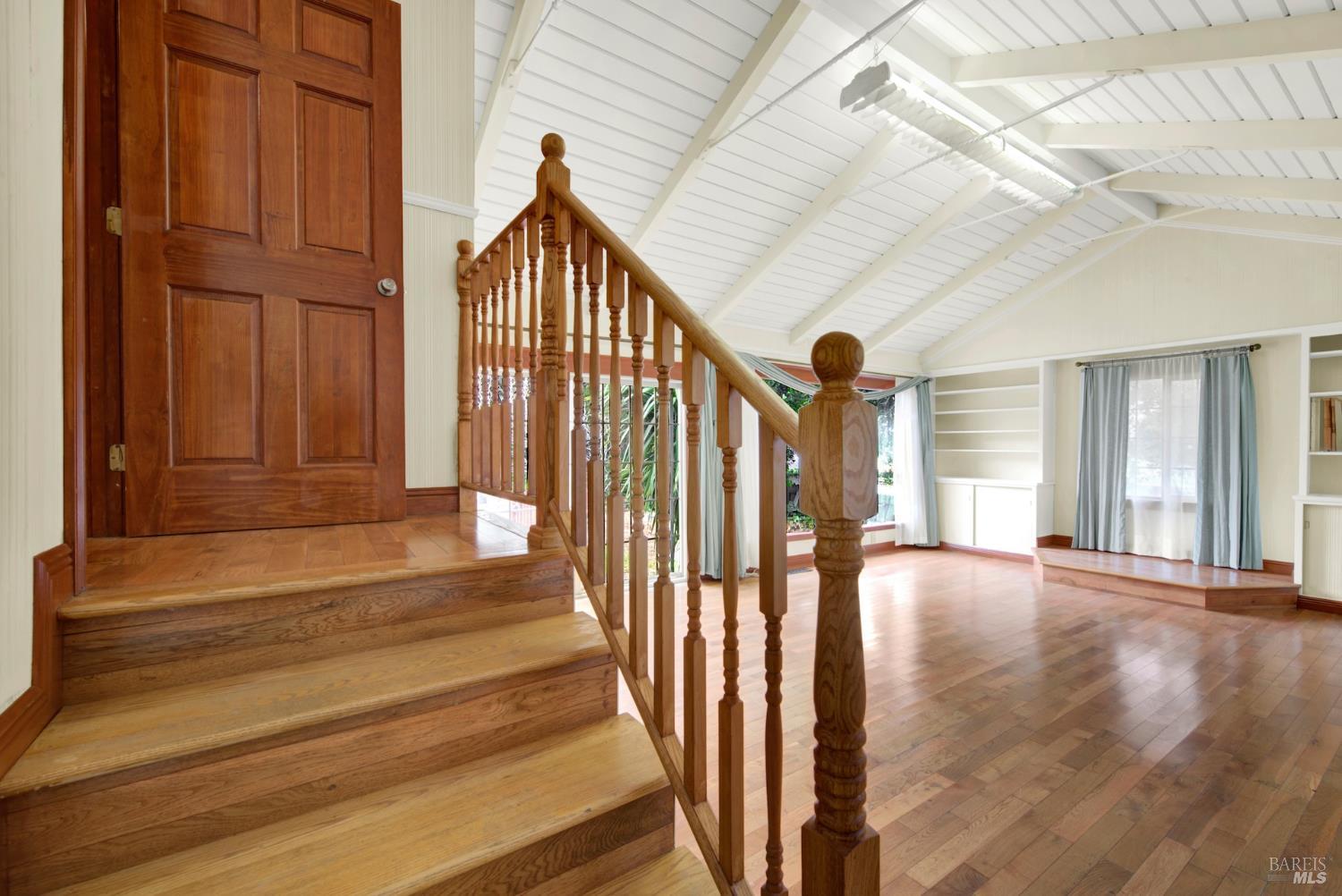 Detail Gallery Image 41 of 64 For 2629 Brooks Ave, El Cerrito,  CA 94530 - 5 Beds | 3/1 Baths