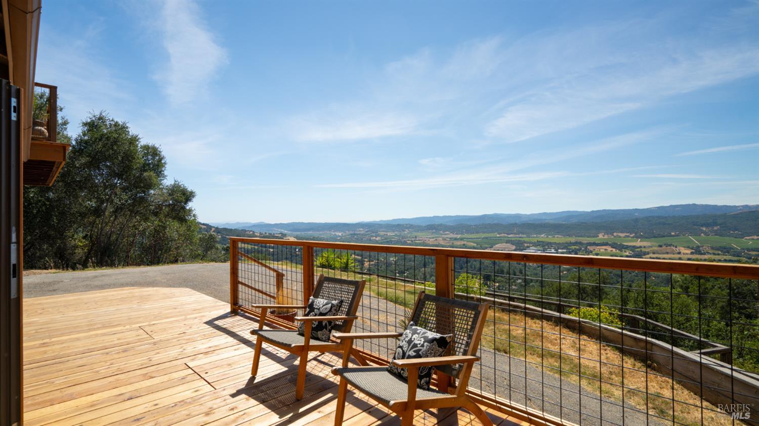 Detail Gallery Image 7 of 64 For 26889 Toyon Ln, Cloverdale,  CA 95425 - 3 Beds | 2 Baths