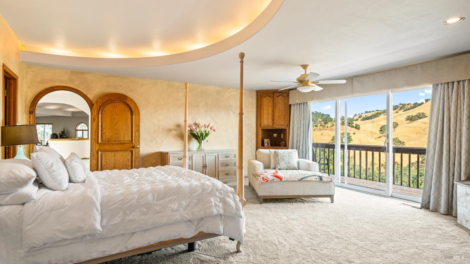 Detail Gallery Image 44 of 99 For 3380 Hidden Valley Ln, Fairfield,  CA 94534 - 5 Beds | 6/1 Baths