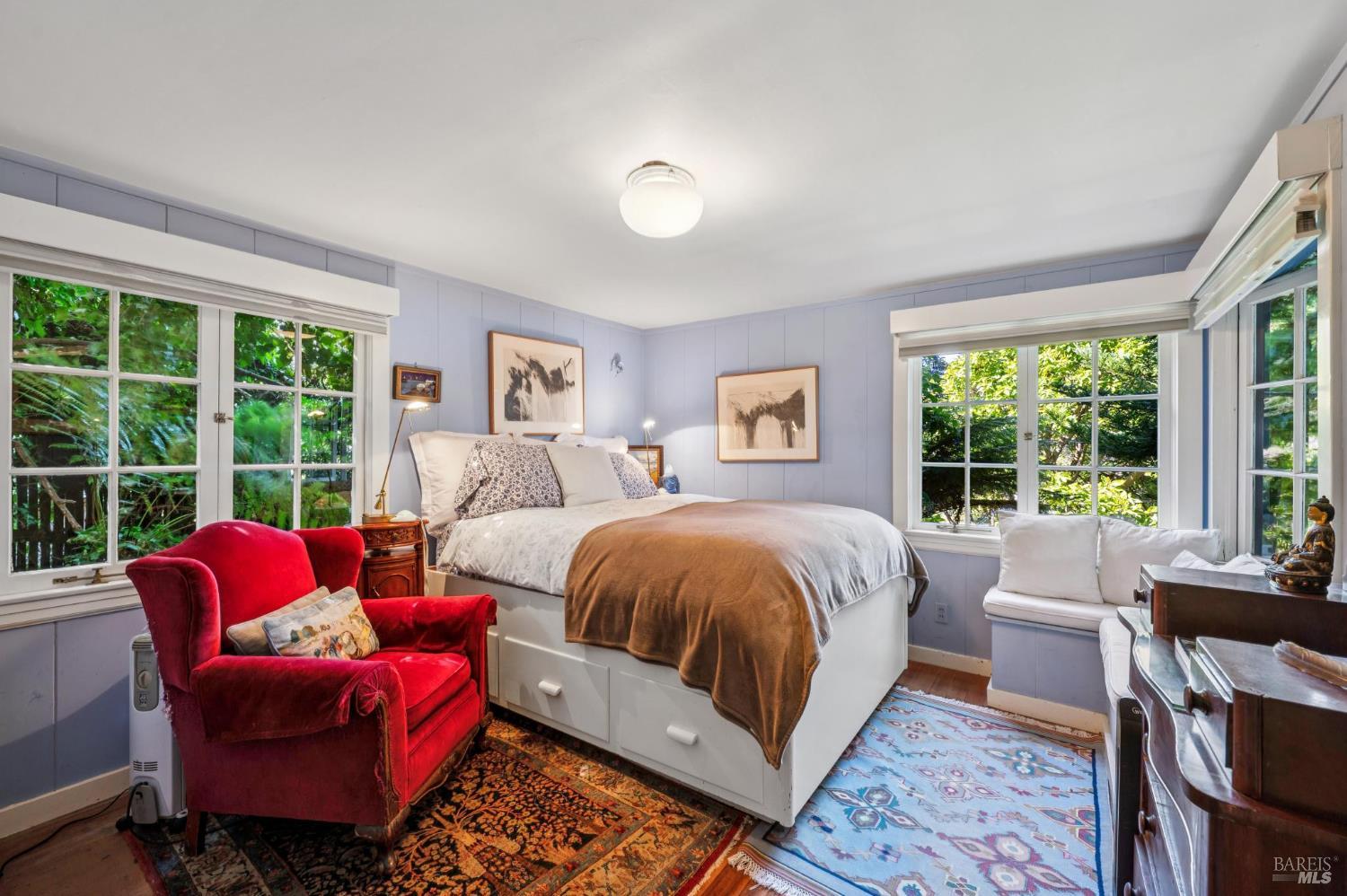Detail Gallery Image 23 of 46 For 41 Ocean Ave, Bolinas,  CA 94924 - 3 Beds | 2 Baths