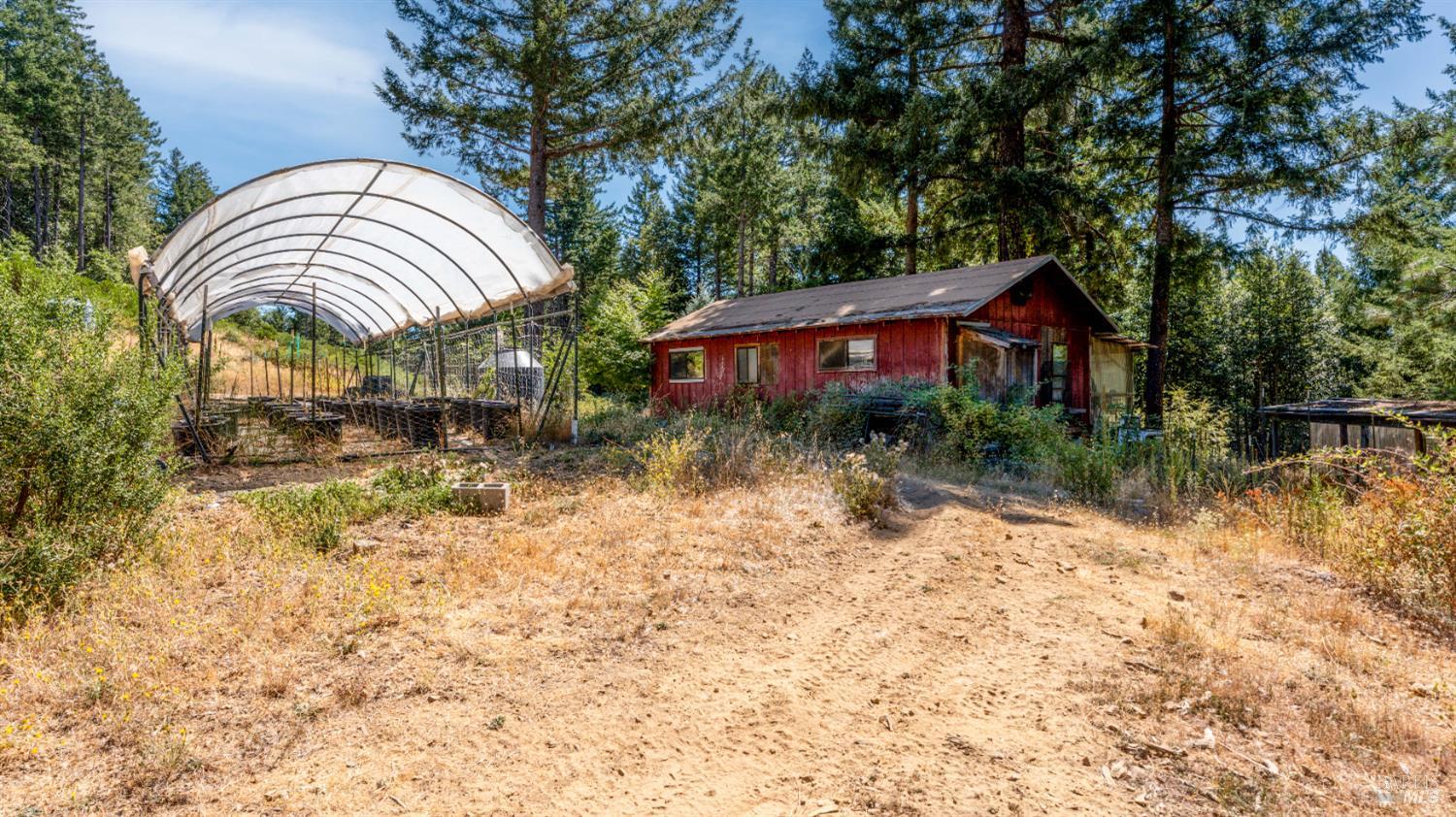 Detail Gallery Image 17 of 35 For Address Is Not Disclosed, Laytonville,  CA 95454 - 5 Beds | 4 Baths