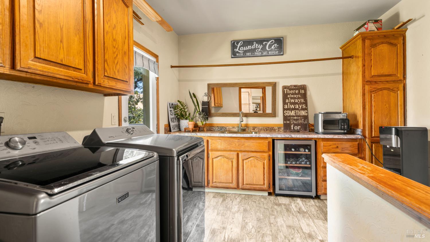 Detail Gallery Image 34 of 99 For 3380 Hidden Valley Ln, Fairfield,  CA 94534 - 5 Beds | 6/1 Baths