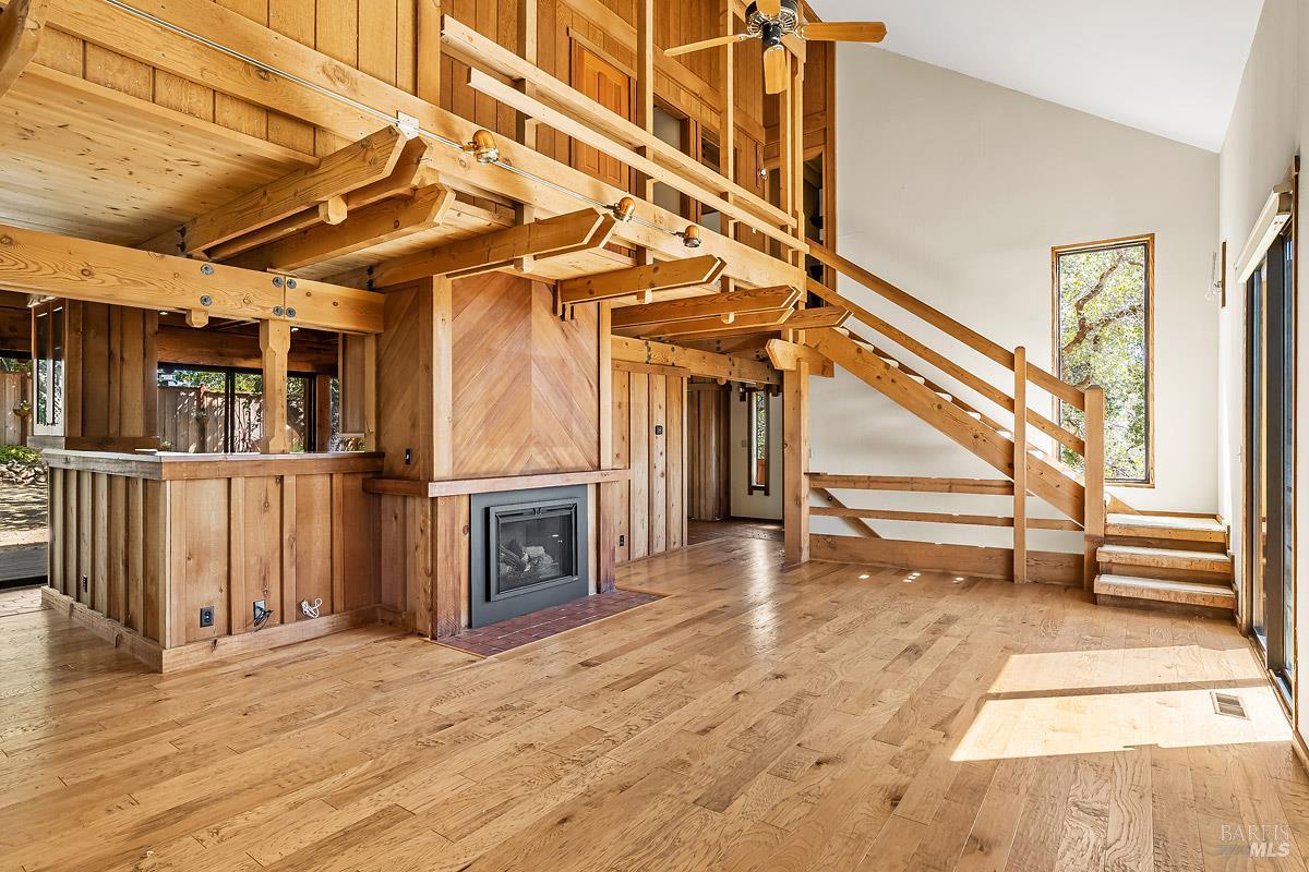 Detail Gallery Image 3 of 37 For 91 Oak Ave, Novato,  CA 94945 - 3 Beds | 2/1 Baths