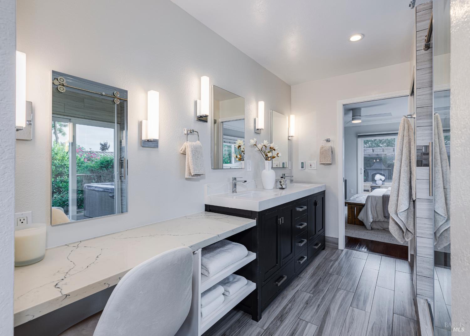 Detail Gallery Image 36 of 52 For 1024 Palmetto Way, Petaluma,  CA 94954 - 3 Beds | 2 Baths