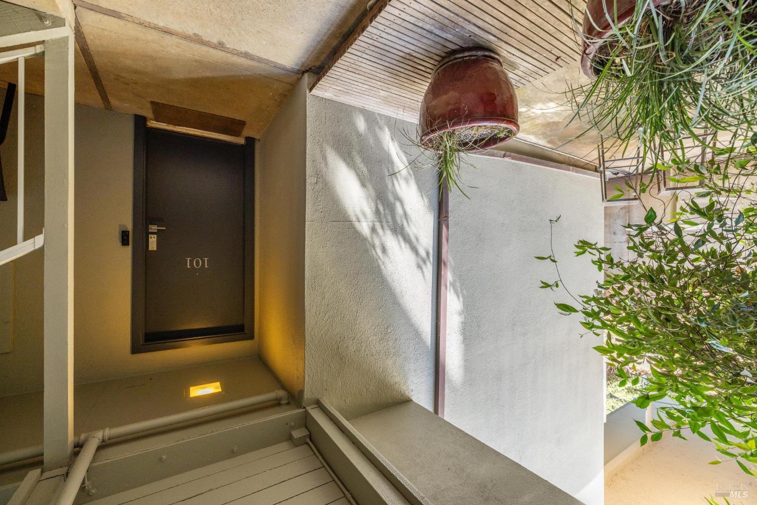 Detail Gallery Image 44 of 45 For 100 South St #101,  Sausalito,  CA 94965 - 2 Beds | 2 Baths