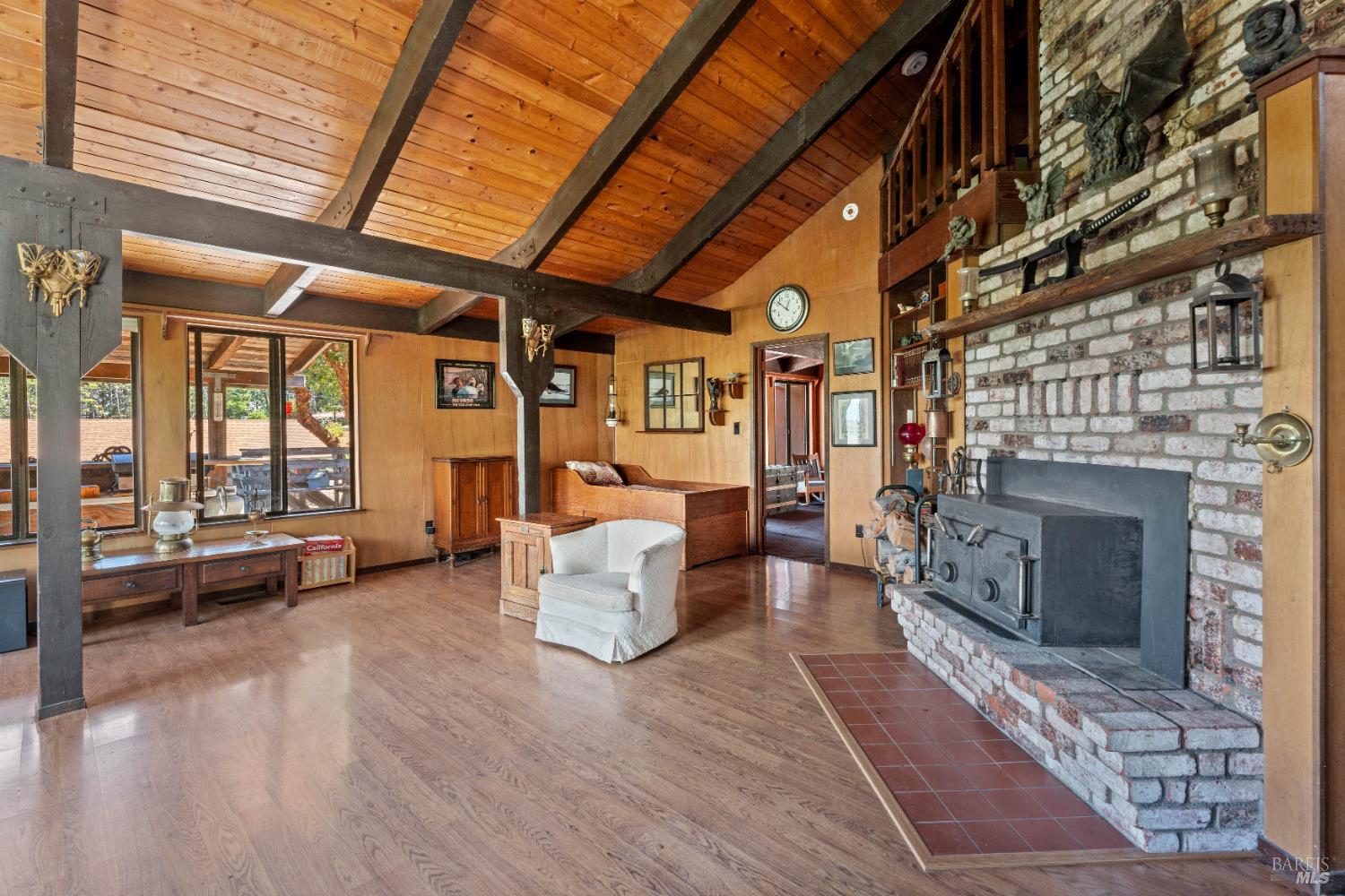 Detail Gallery Image 17 of 28 For 18396 Mariposa Creek Rd, Willits,  CA 95490 - 3 Beds | 3/1 Baths