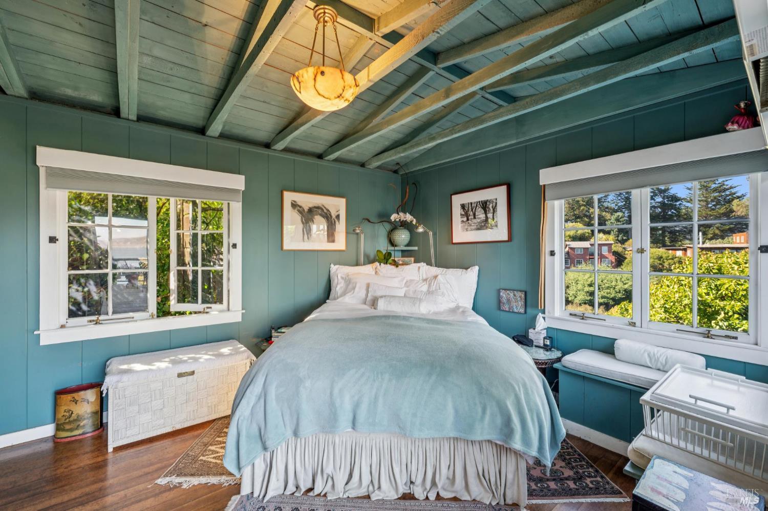 Detail Gallery Image 14 of 46 For 41 Ocean Ave, Bolinas,  CA 94924 - 3 Beds | 2 Baths
