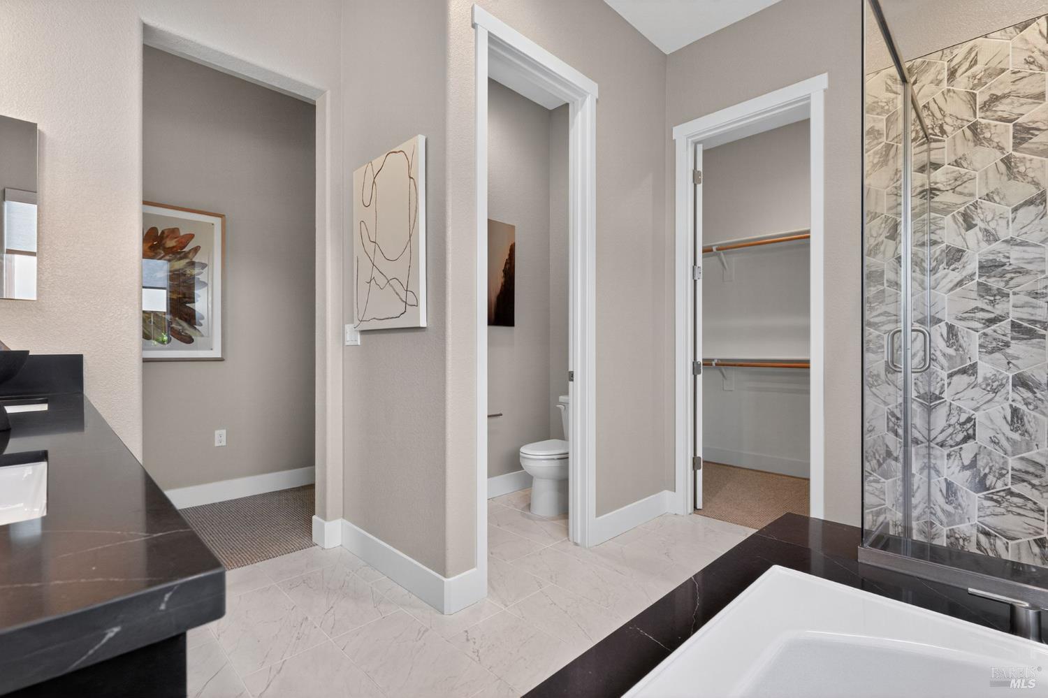 Detail Gallery Image 16 of 30 For 404 Beyers St, Oakley,  CA 94561 - 5 Beds | 3 Baths