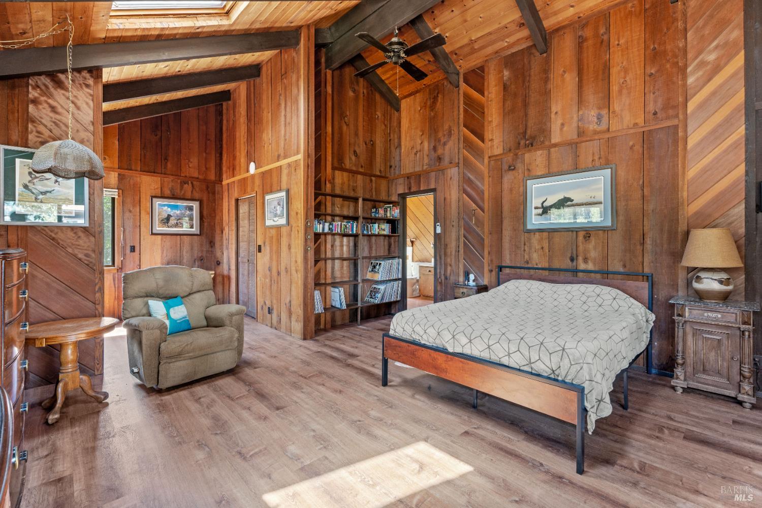 Detail Gallery Image 14 of 28 For 18396 Mariposa Creek Rd, Willits,  CA 95490 - 3 Beds | 3/1 Baths