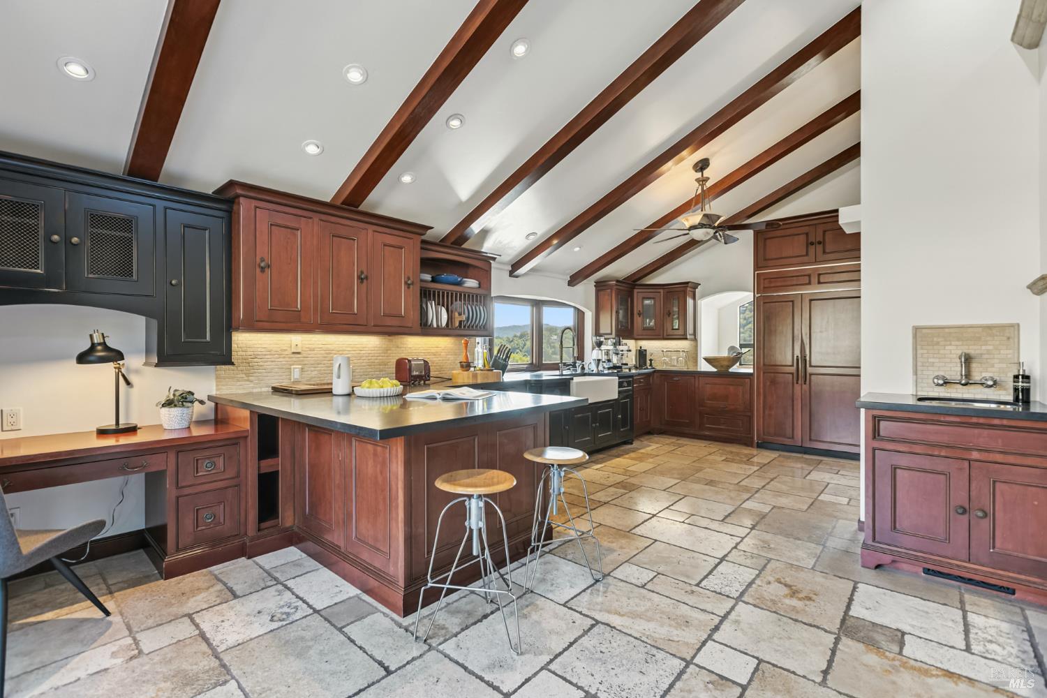 Detail Gallery Image 25 of 63 For 103 Holstein Rd, San Anselmo,  CA 94960 - 3 Beds | 2/1 Baths