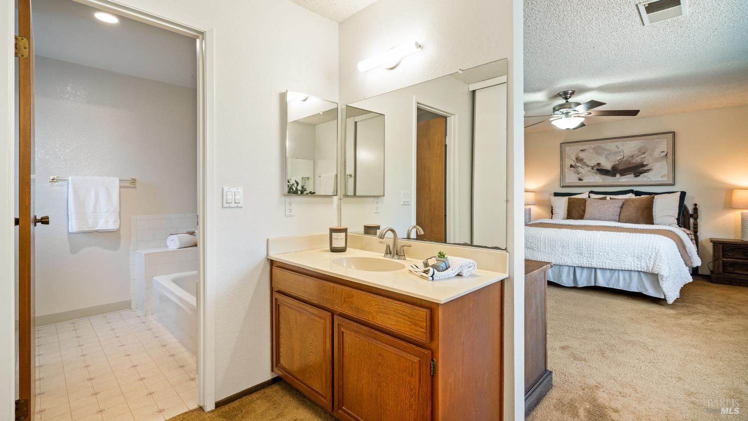 Detail Gallery Image 32 of 60 For 724 Garfield Dr, Petaluma,  CA 94954 - 4 Beds | 3 Baths