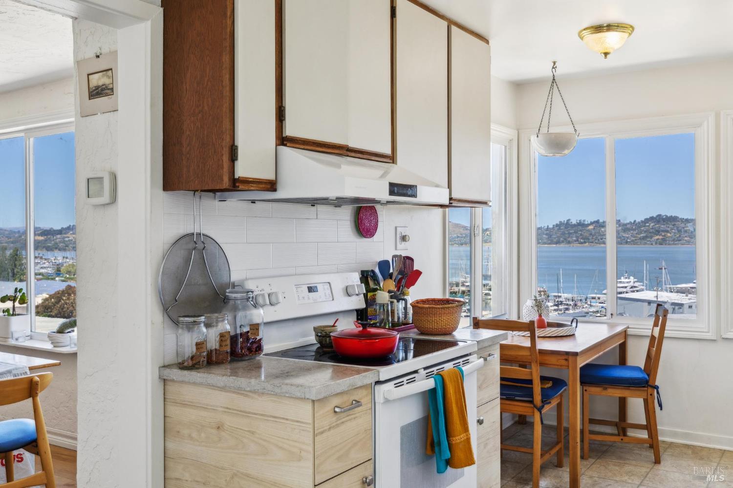 Detail Gallery Image 39 of 71 For 503 Easterby St, Sausalito,  CA 94965 - 5 Beds | 4 Baths