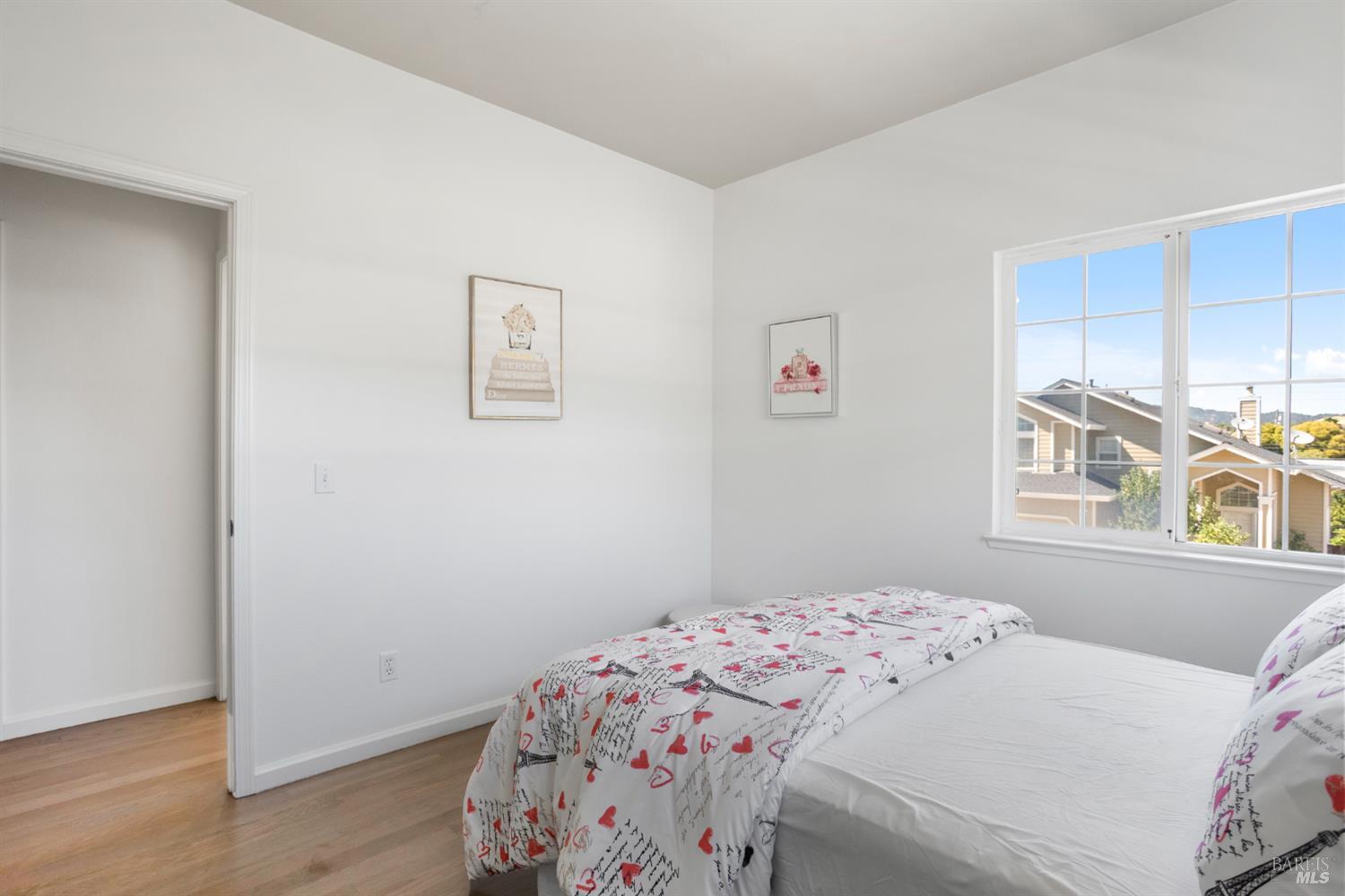 Detail Gallery Image 40 of 82 For 28 Adrian Ter, San Rafael,  CA 94903 - 3 Beds | 2/1 Baths
