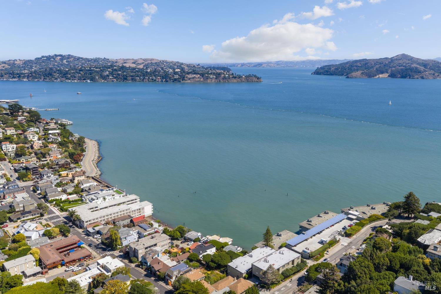 Detail Gallery Image 37 of 45 For 100 South St #101,  Sausalito,  CA 94965 - 2 Beds | 2 Baths
