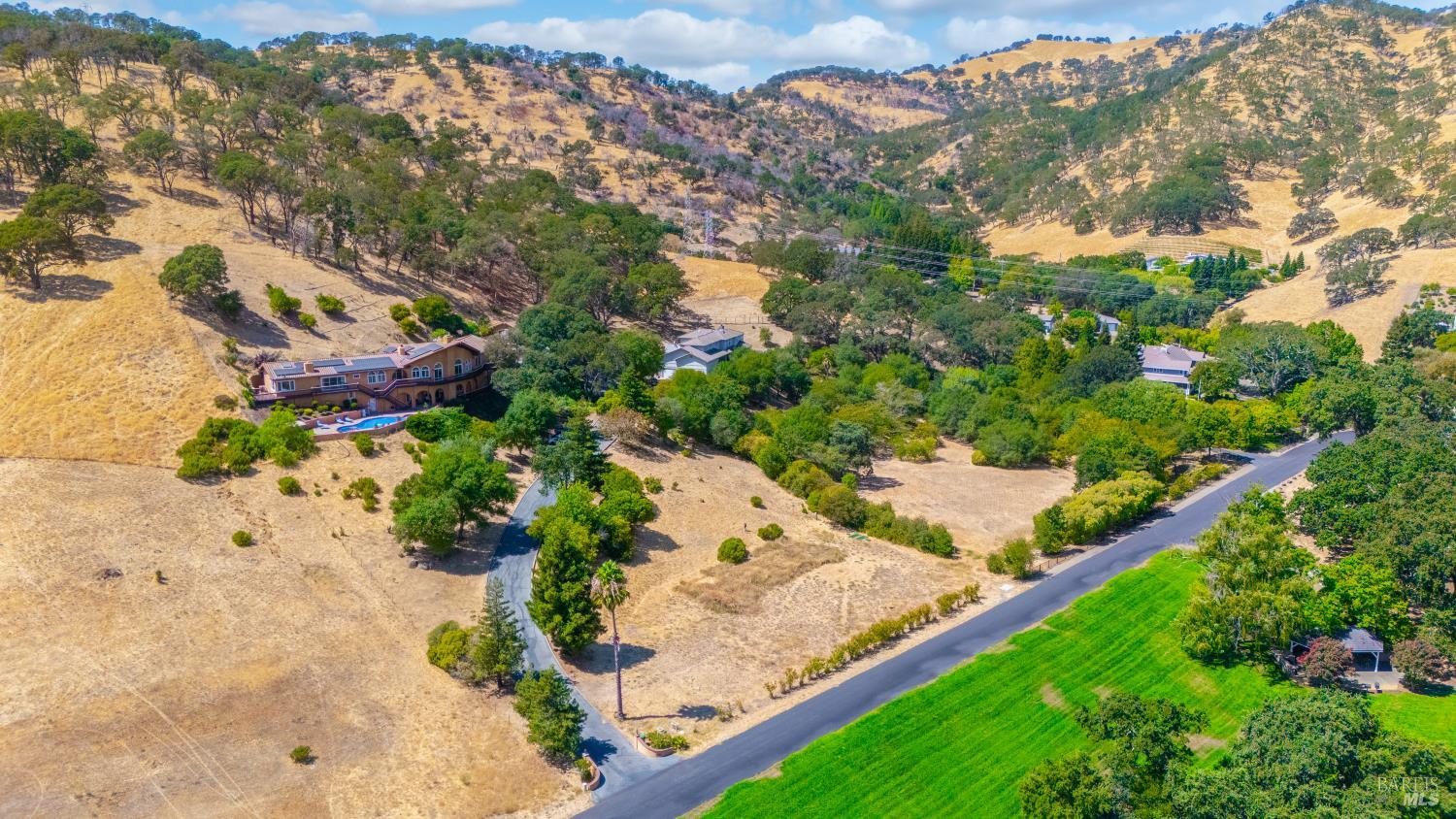 Detail Gallery Image 91 of 99 For 3380 Hidden Valley Ln, Fairfield,  CA 94534 - 5 Beds | 6/1 Baths