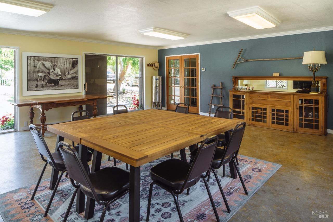 Detail Gallery Image 58 of 69 For 5215 Lakeville Hwy, Petaluma,  CA 94954 - 6 Beds | 5/1 Baths