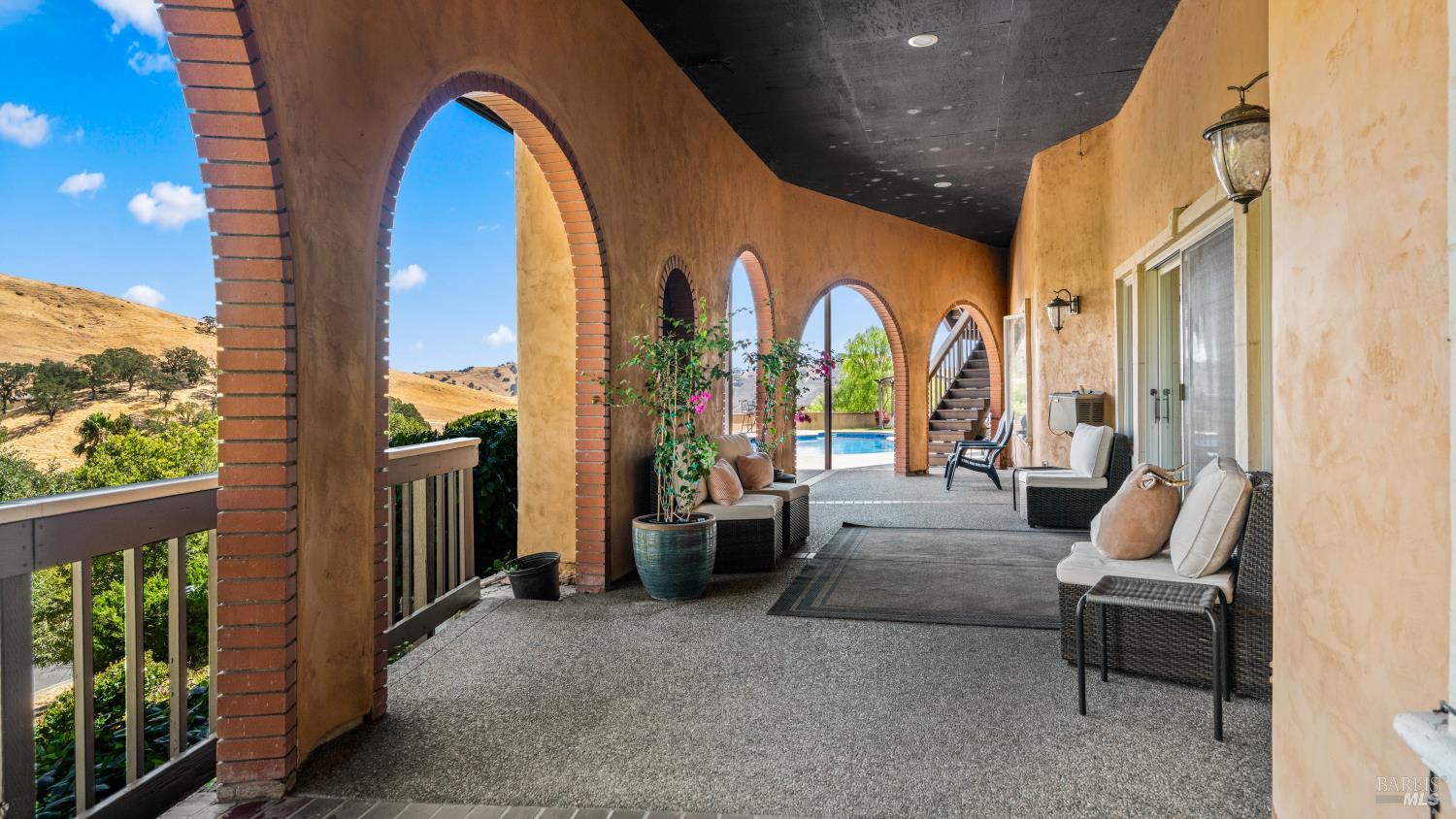 Detail Gallery Image 66 of 99 For 3380 Hidden Valley Ln, Fairfield,  CA 94534 - 5 Beds | 6/1 Baths