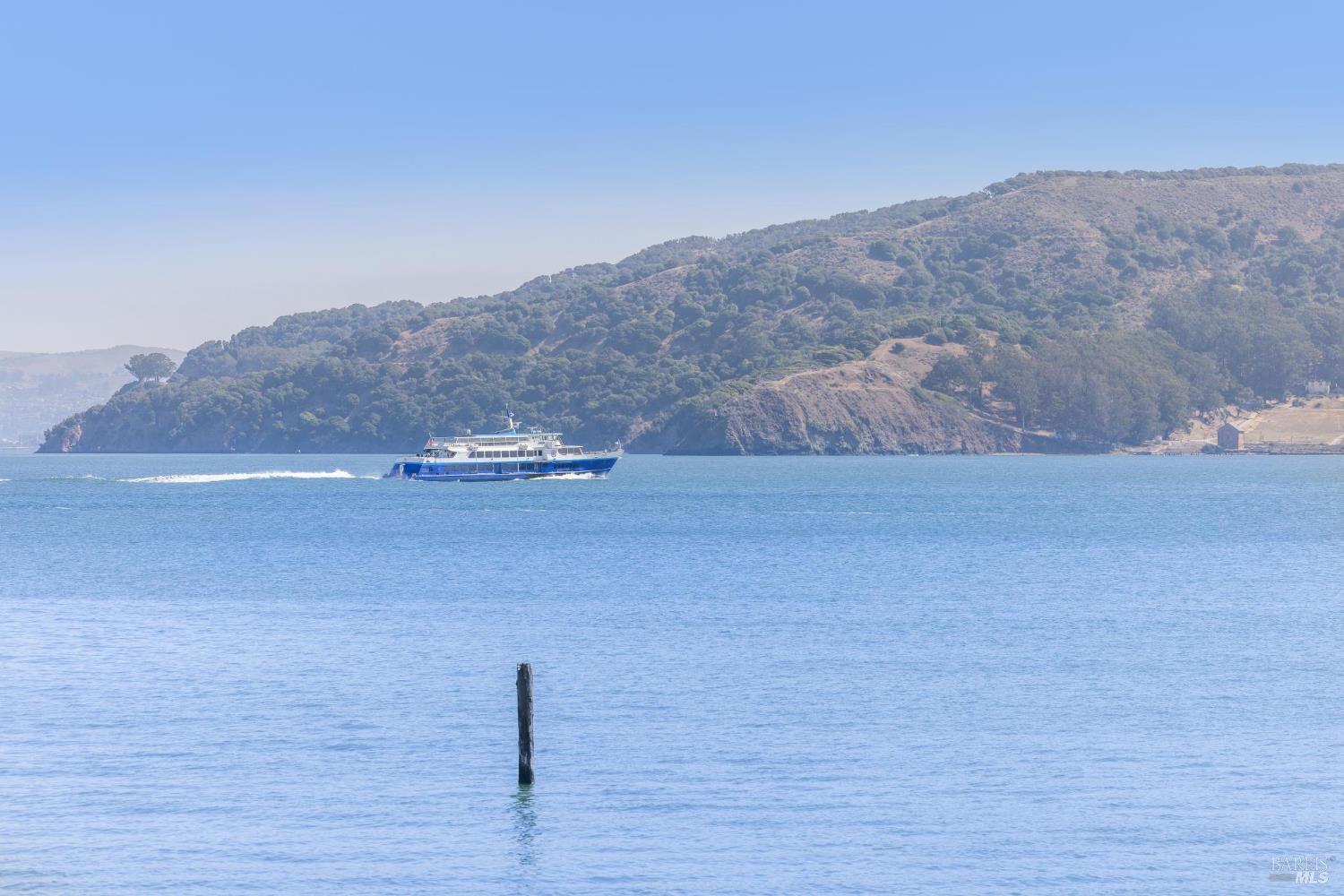 Detail Gallery Image 43 of 45 For 100 South St #101,  Sausalito,  CA 94965 - 2 Beds | 2 Baths