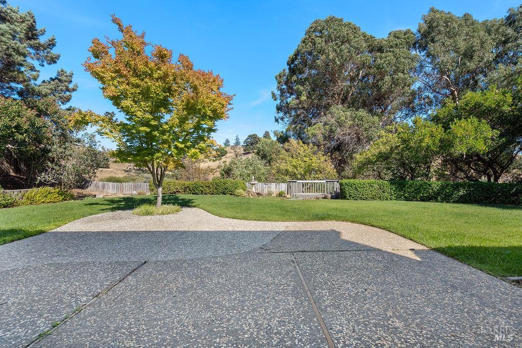 Detail Gallery Image 32 of 45 For 432 Turner Dr, Benicia,  CA 94510 - 4 Beds | 2/1 Baths