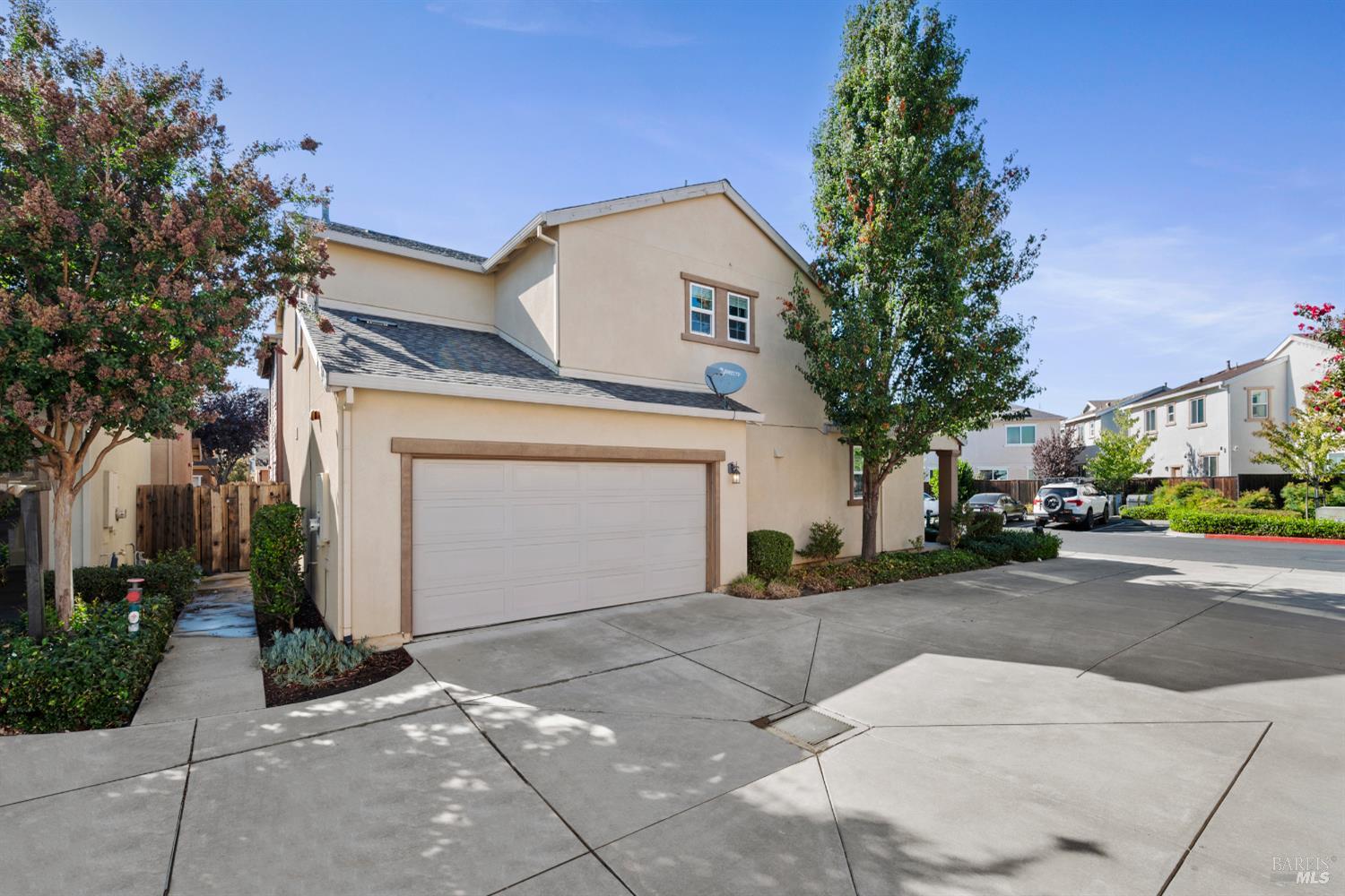 Detail Gallery Image 3 of 46 For 141 Summertime Ln, Suisun City,  CA 94585 - 4 Beds | 3 Baths