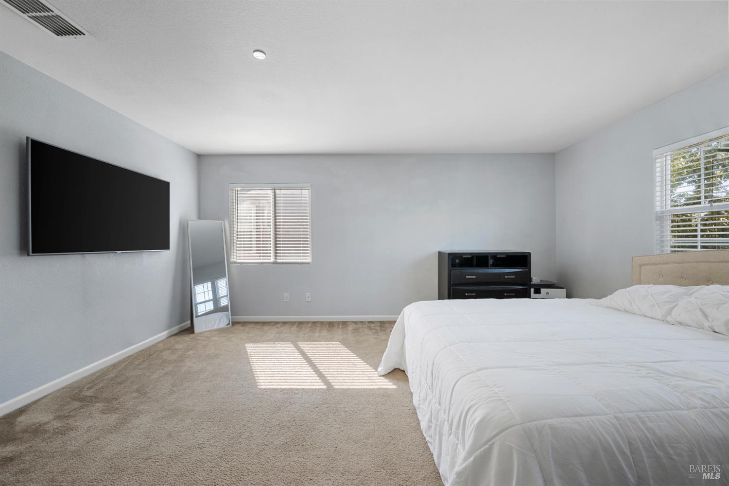 Detail Gallery Image 35 of 46 For 141 Summertime Ln, Suisun City,  CA 94585 - 4 Beds | 3 Baths