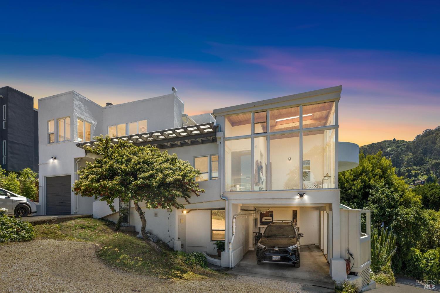 Detail Gallery Image 4 of 71 For 503 Easterby St, Sausalito,  CA 94965 - – Beds | – Baths