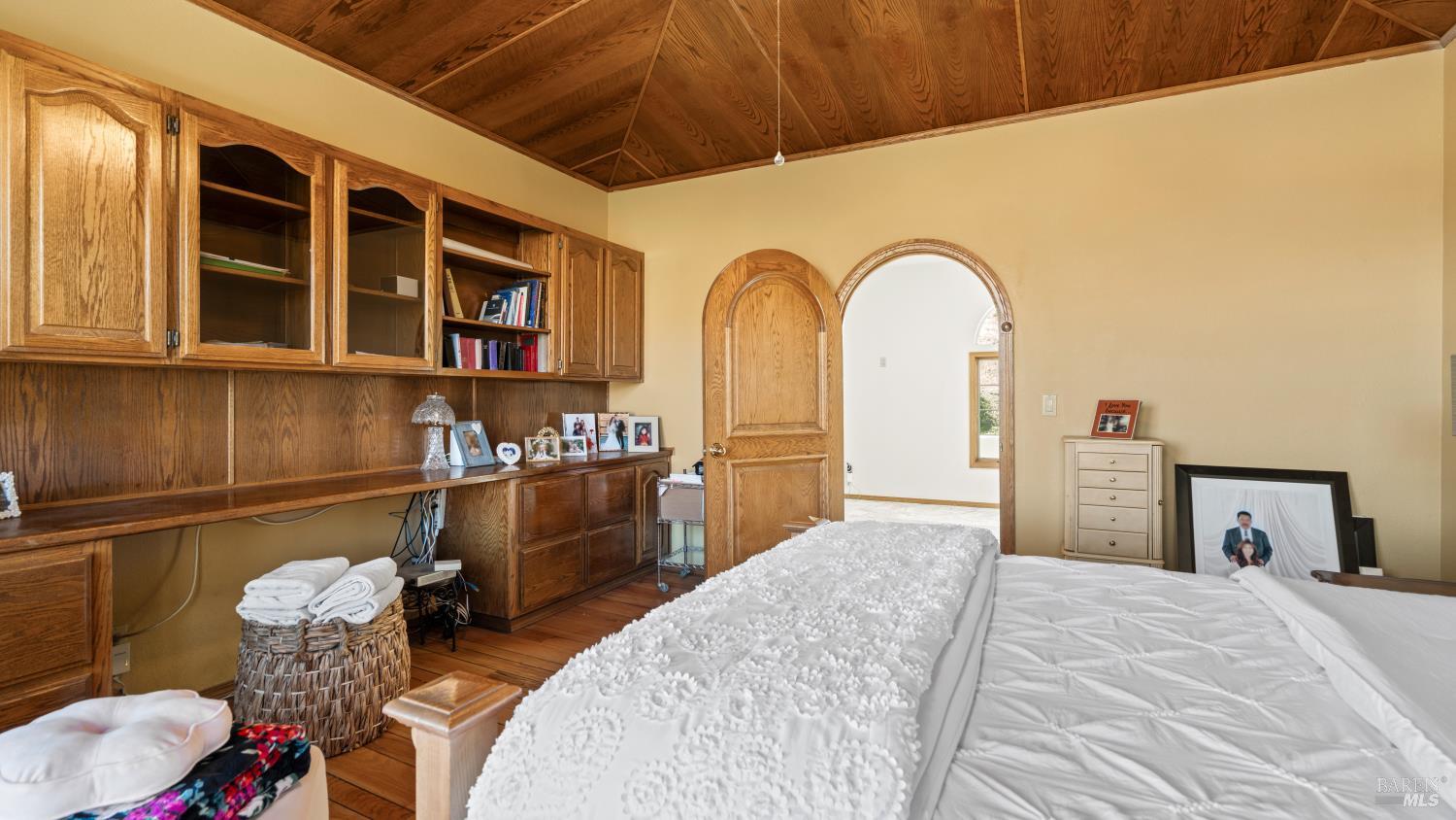 Detail Gallery Image 39 of 99 For 3380 Hidden Valley Ln, Fairfield,  CA 94534 - 5 Beds | 6/1 Baths