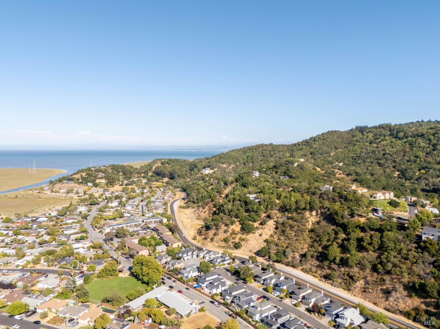 Detail Gallery Image 71 of 82 For 28 Adrian Ter, San Rafael,  CA 94903 - 3 Beds | 2/1 Baths