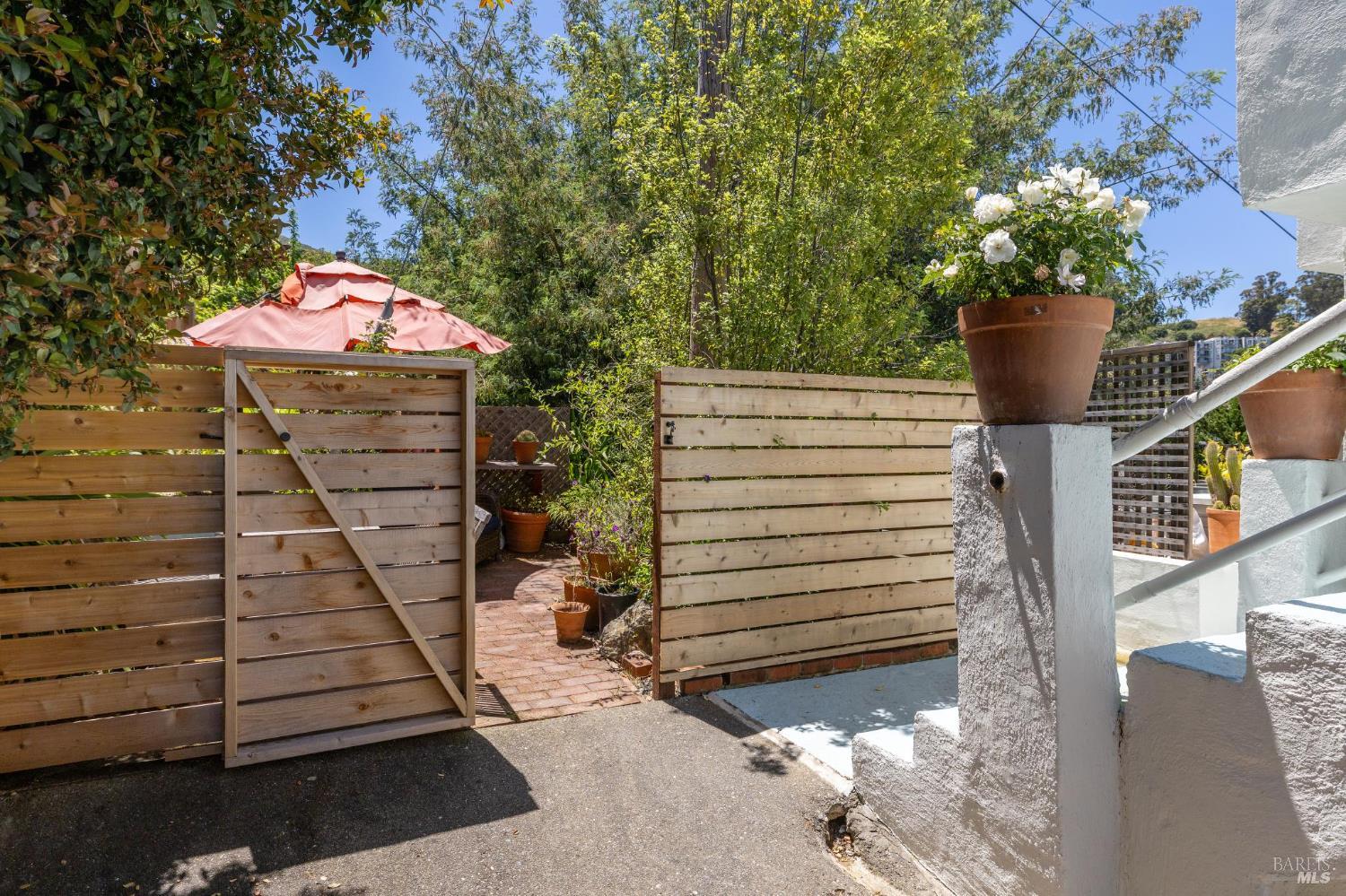 Detail Gallery Image 35 of 71 For 503 Easterby St, Sausalito,  CA 94965 - – Beds | – Baths