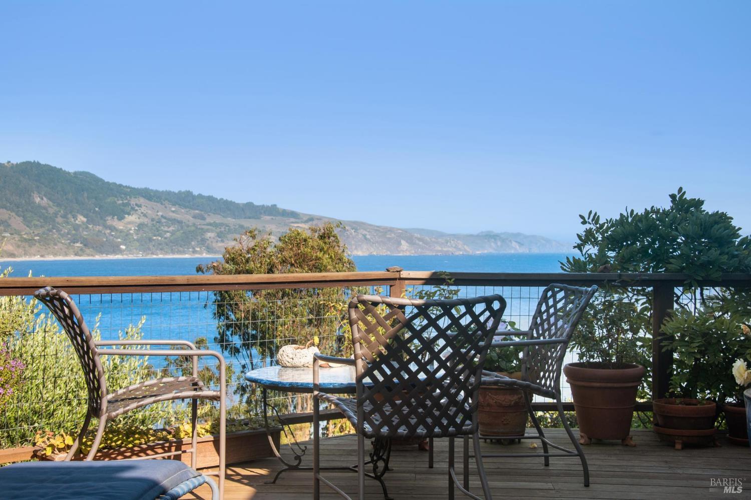 Detail Gallery Image 18 of 46 For 41 Ocean Ave, Bolinas,  CA 94924 - 3 Beds | 2 Baths