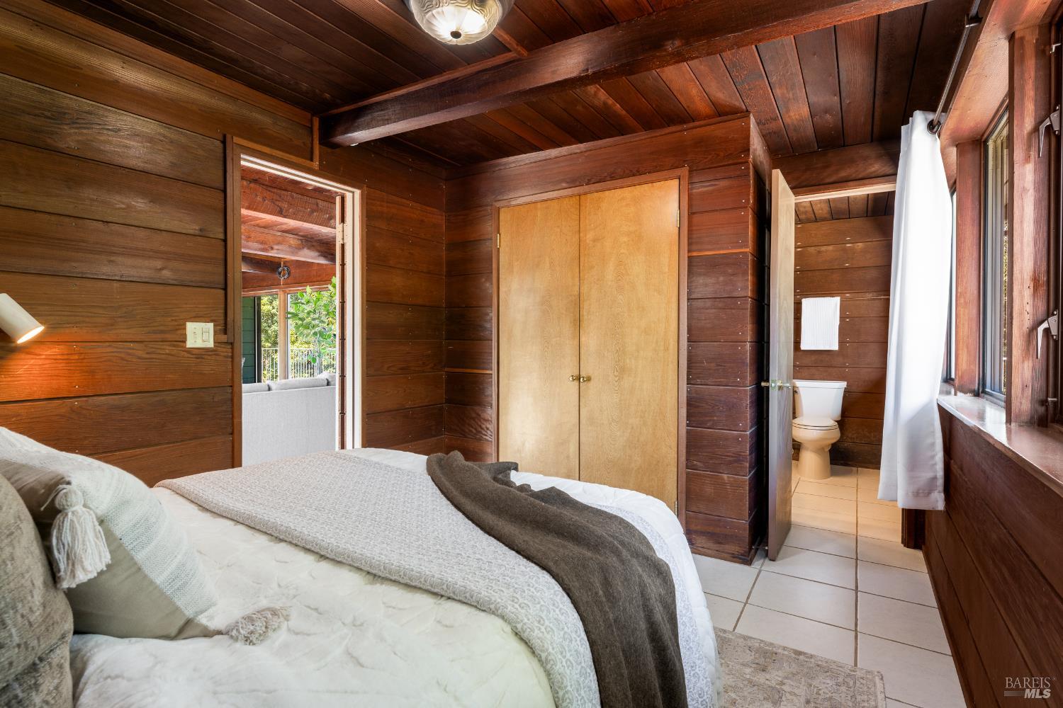 Detail Gallery Image 37 of 43 For 11370 Occidental Rd, Sebastopol,  CA 95472 - 4 Beds | 3 Baths