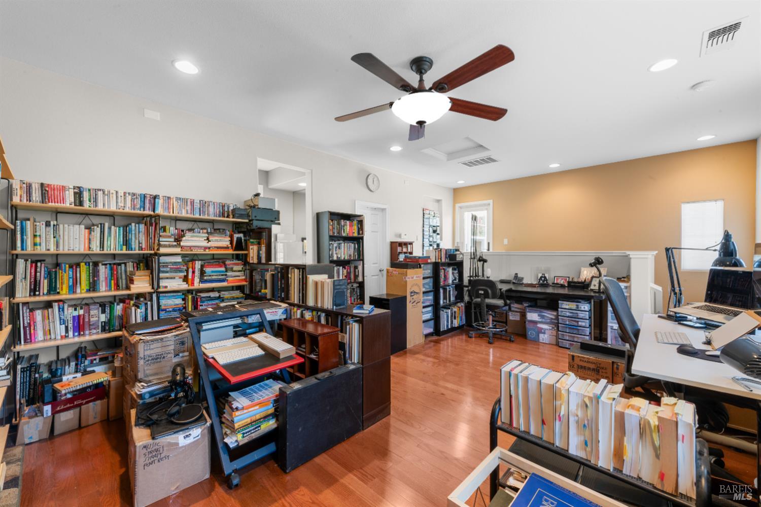 Detail Gallery Image 52 of 99 For 4168 Summer Gate Ave, Vallejo,  CA 94591 - 4 Beds | 3/1 Baths
