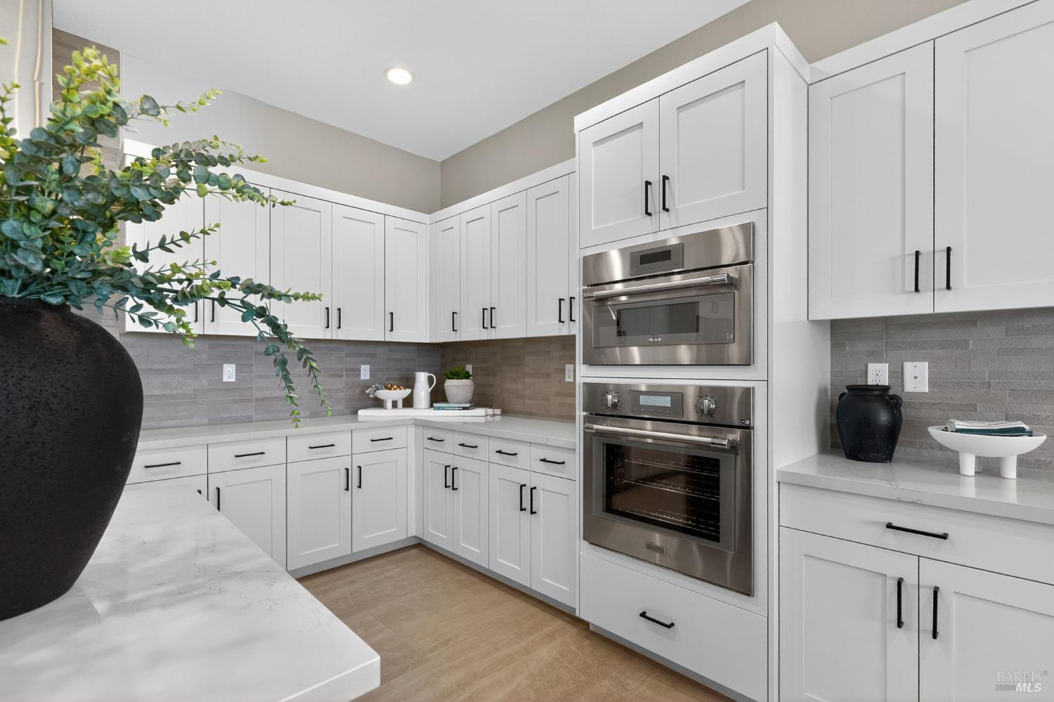 Detail Gallery Image 11 of 33 For 408 Beyers St, Oakley,  CA 94561 - 5 Beds | 3/1 Baths