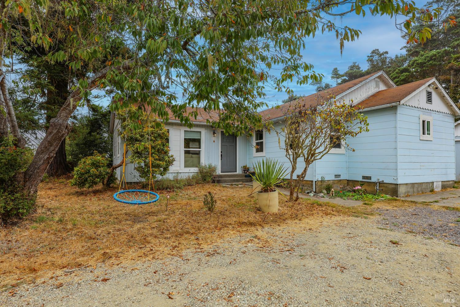 Detail Gallery Image 1 of 21 For 17621 N Highway 1 Unkn, Fort Bragg,  CA 95437 - 3 Beds | 1/1 Baths