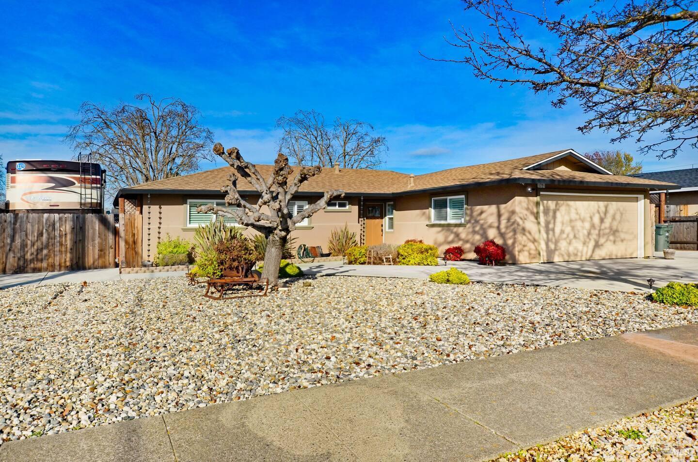 Detail Gallery Image 35 of 37 For 1721 Jennings Ave, Santa Rosa,  CA 95401 - 3 Beds | 2 Baths