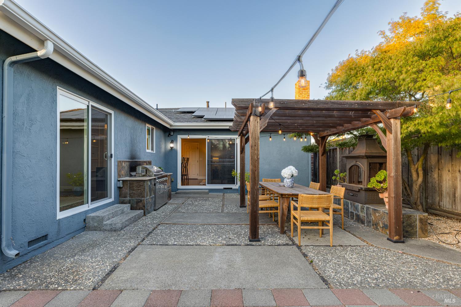 Detail Gallery Image 44 of 52 For 1024 Palmetto Way, Petaluma,  CA 94954 - 3 Beds | 2 Baths