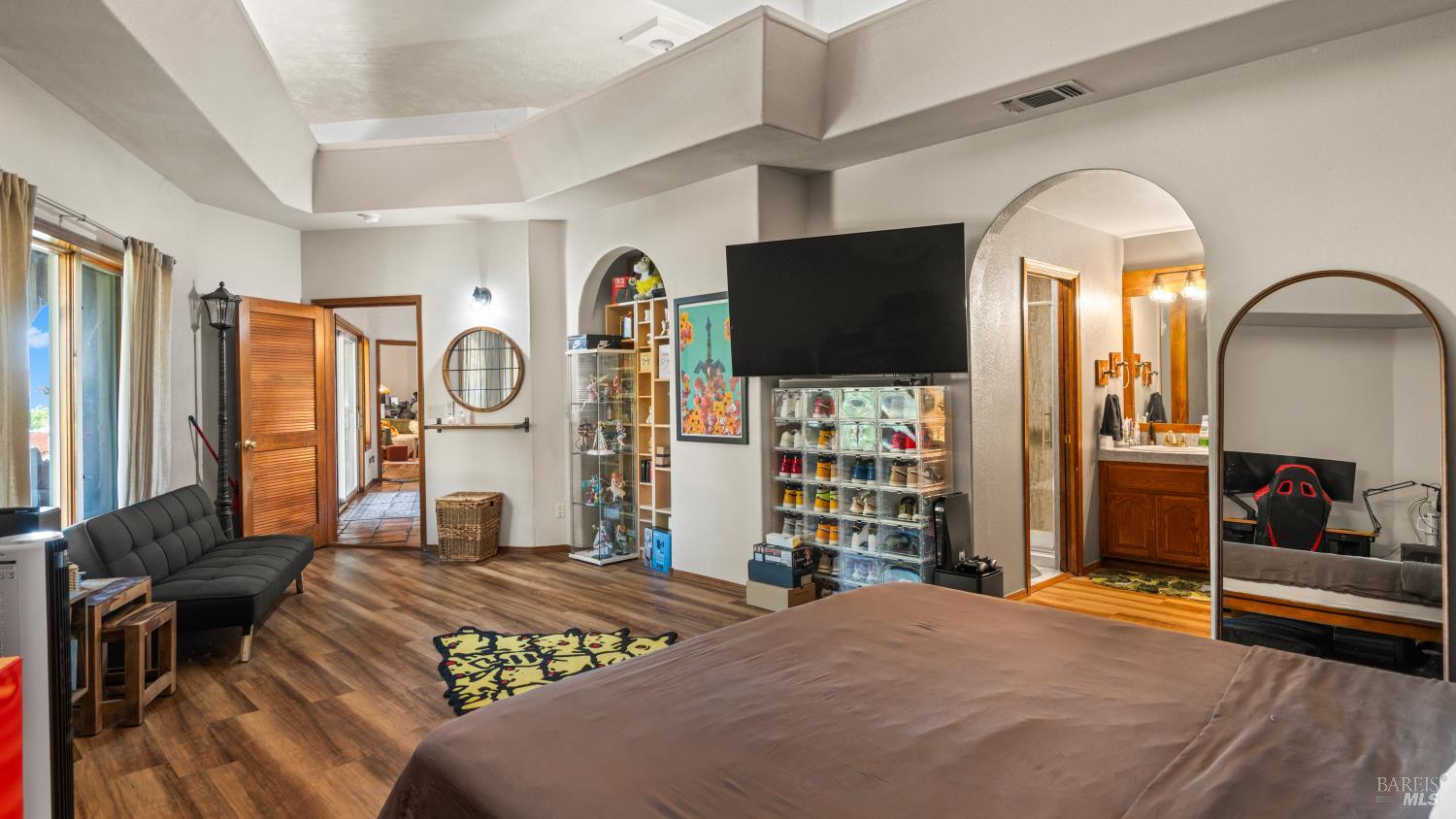 Detail Gallery Image 60 of 99 For 3380 Hidden Valley Ln, Fairfield,  CA 94534 - 5 Beds | 6/1 Baths