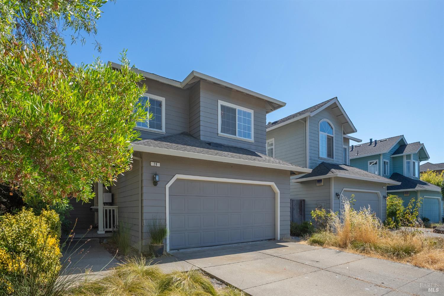 Detail Gallery Image 4 of 82 For 28 Adrian Ter, San Rafael,  CA 94903 - 3 Beds | 2/1 Baths