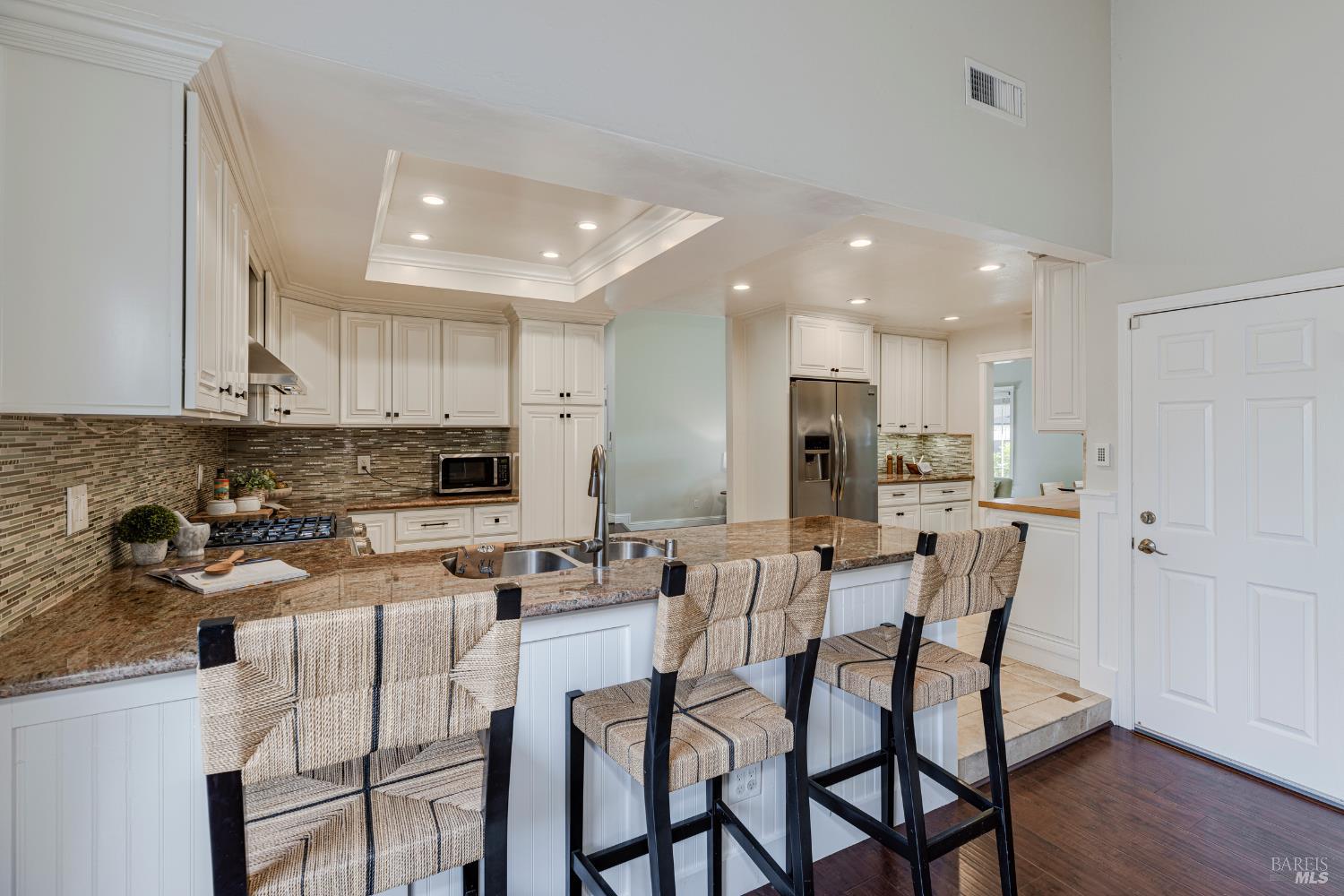 Detail Gallery Image 27 of 52 For 1024 Palmetto Way, Petaluma,  CA 94954 - 3 Beds | 2 Baths