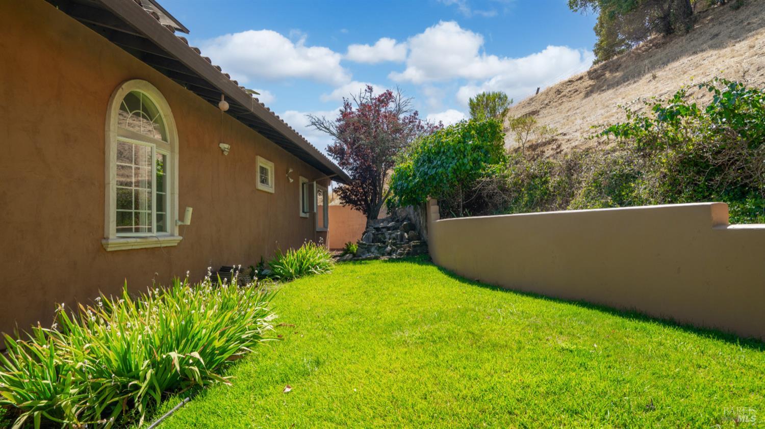 Detail Gallery Image 75 of 99 For 3380 Hidden Valley Ln, Fairfield,  CA 94534 - 5 Beds | 6/1 Baths