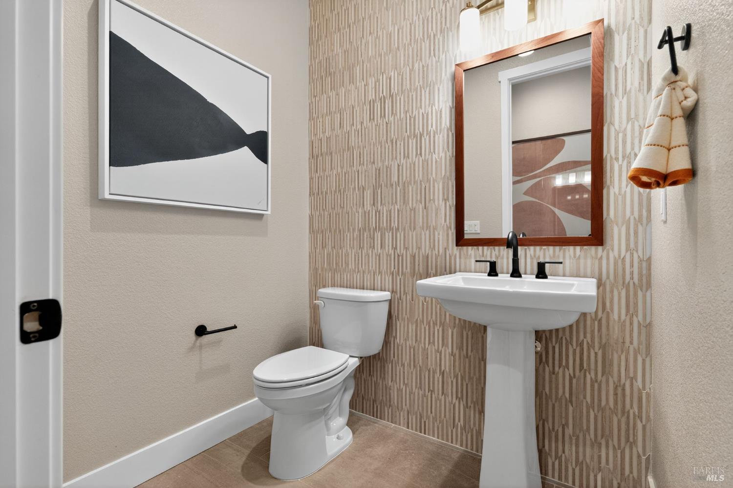 Detail Gallery Image 33 of 33 For 408 Beyers St, Oakley,  CA 94561 - 5 Beds | 3/1 Baths