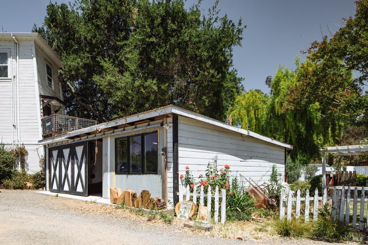 Detail Gallery Image 56 of 69 For 5215 Lakeville Hwy, Petaluma,  CA 94954 - 6 Beds | 5/1 Baths