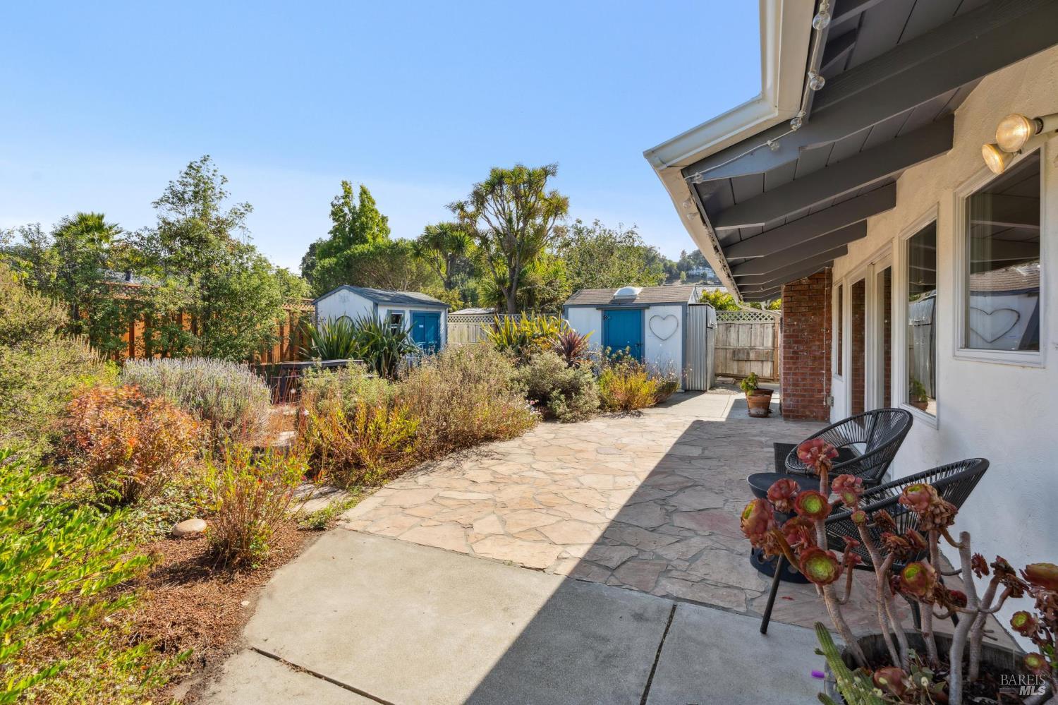 Detail Gallery Image 30 of 46 For 331 Starling Rd, Mill Valley,  CA 94941 - 3 Beds | 1 Baths