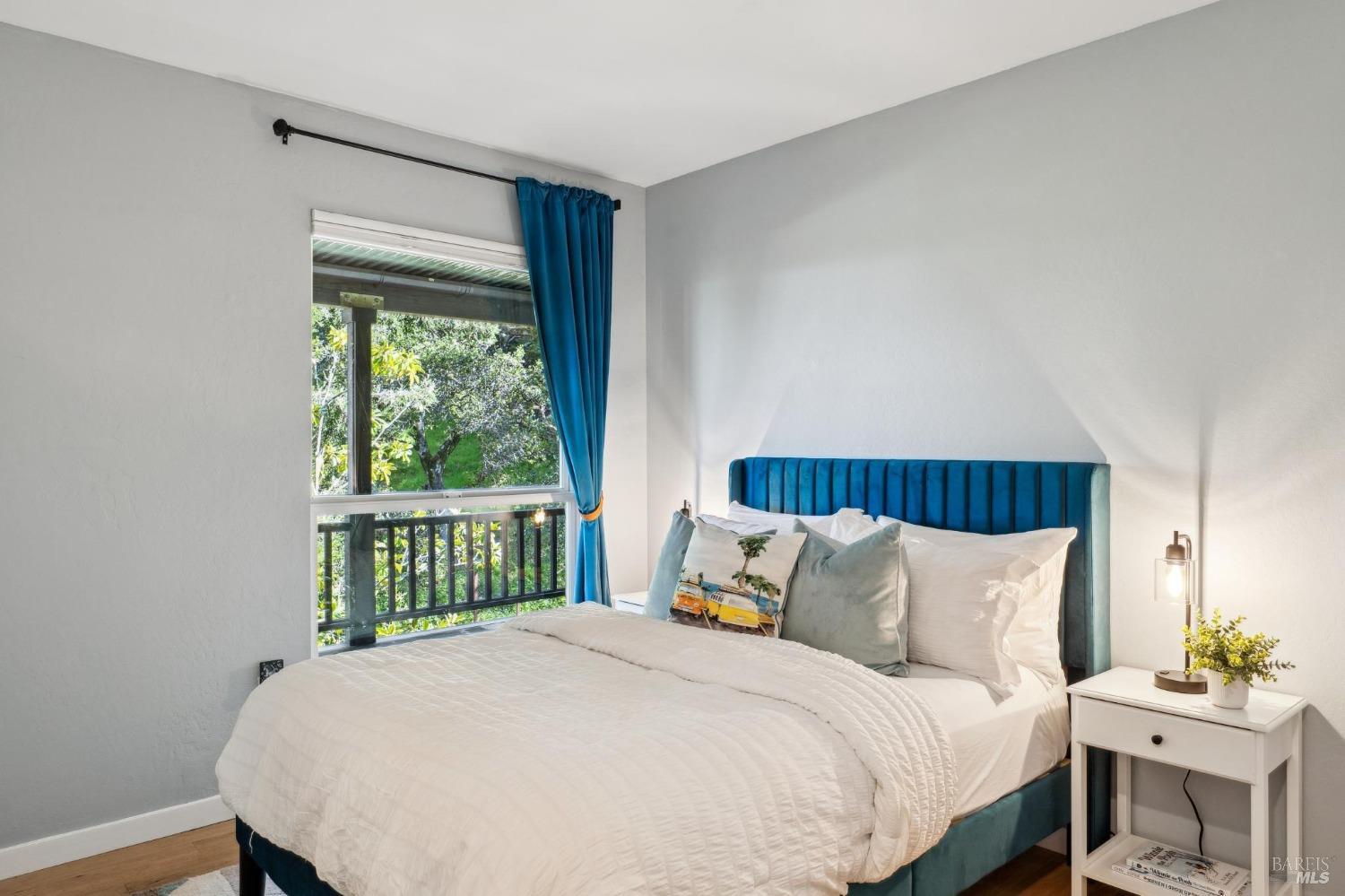 Detail Gallery Image 26 of 50 For 25 Palomino Cir, Novato,  CA 94947 - 5 Beds | 2/1 Baths
