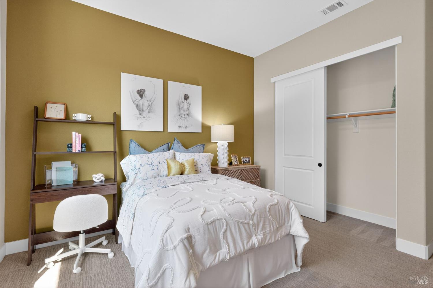 Detail Gallery Image 24 of 33 For 408 Beyers St, Oakley,  CA 94561 - 5 Beds | 3/1 Baths