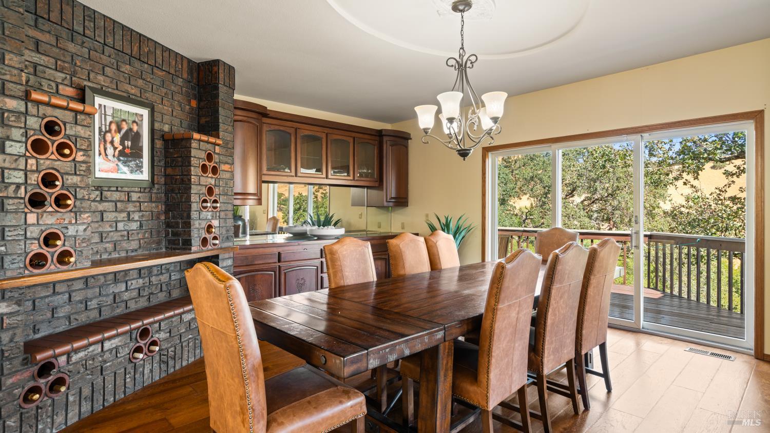 Detail Gallery Image 22 of 99 For 3380 Hidden Valley Ln, Fairfield,  CA 94534 - 5 Beds | 6/1 Baths