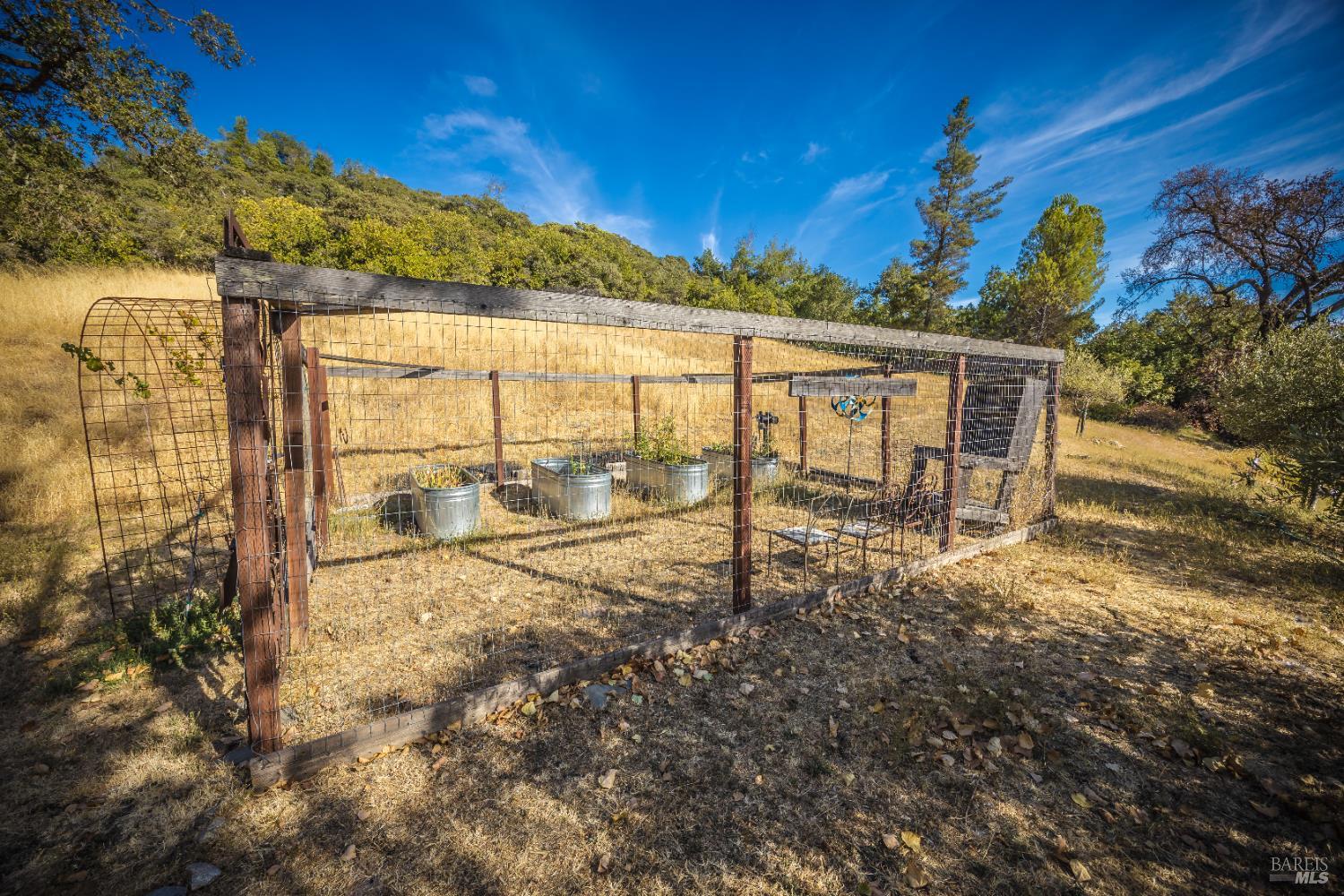 Detail Gallery Image 38 of 43 For 28678 River Rd, Cloverdale,  CA 95425 - 2 Beds | 1/1 Baths