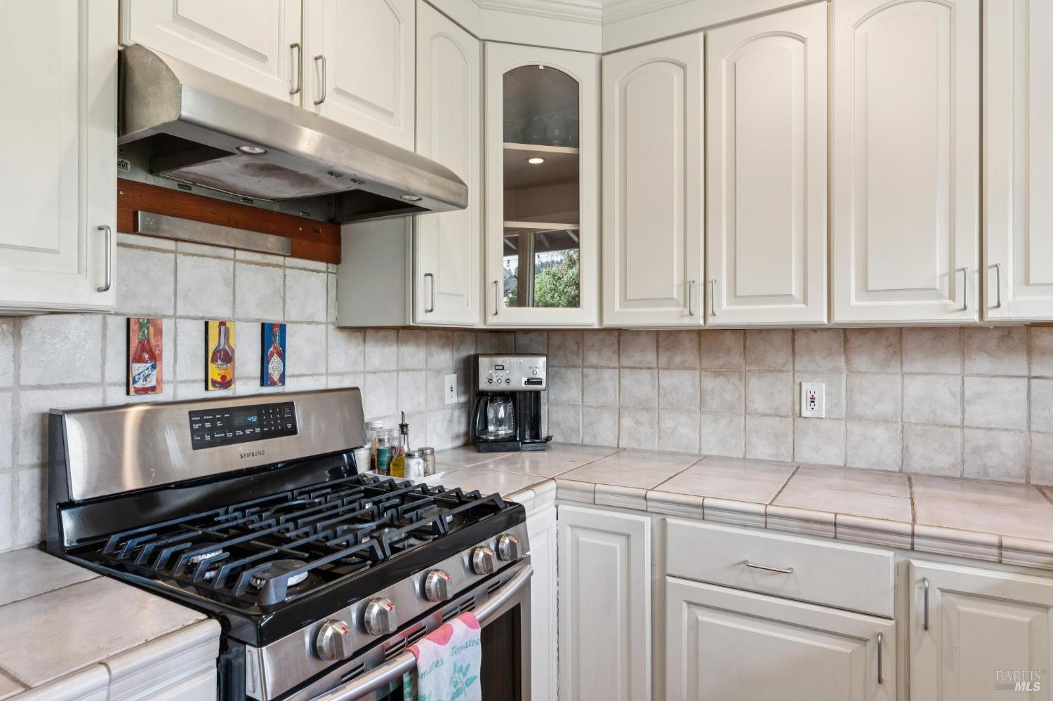 Detail Gallery Image 20 of 46 For 331 Starling Rd, Mill Valley,  CA 94941 - 3 Beds | 1 Baths