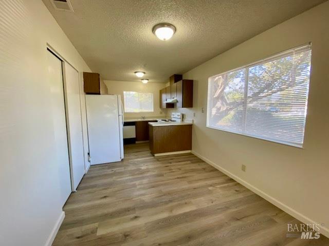 Detail Gallery Image 3 of 17 For 950 Santa Alicia Dr, Rohnert Park,  CA 94928 - – Beds | – Baths