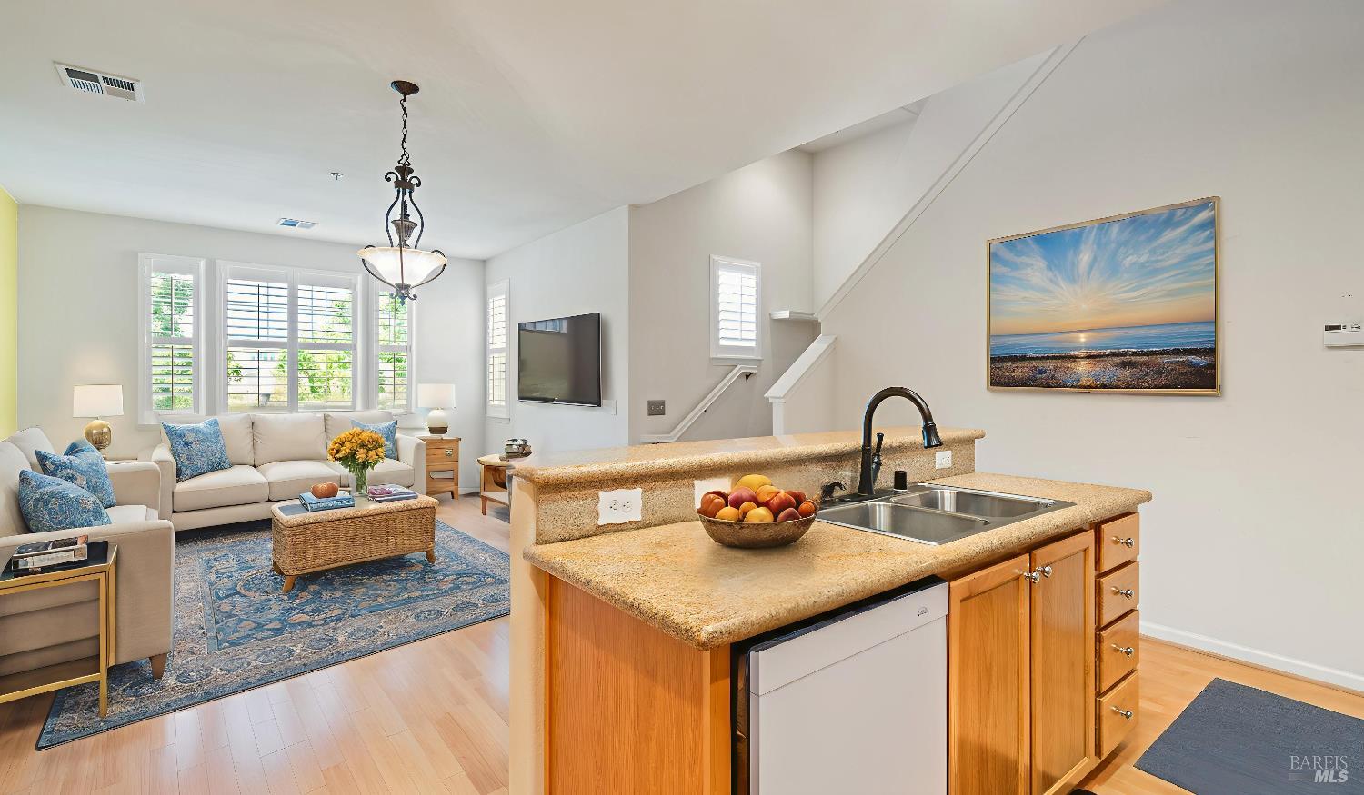 Detail Gallery Image 14 of 35 For 7006 Santero Way, Cotati,  CA 94931 - 3 Beds | 2 Baths